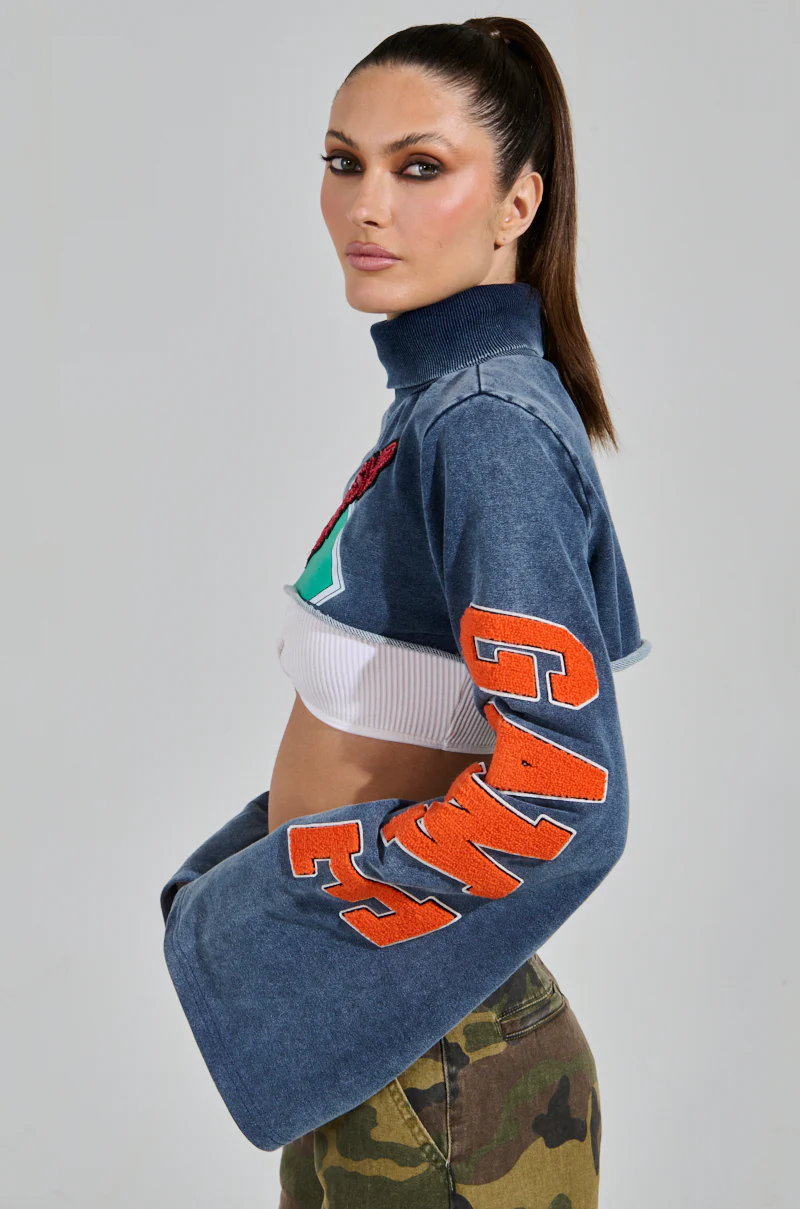 TRUE CHAMPION GRAPHIC CROPPED SWEATSHIRT - Image 4