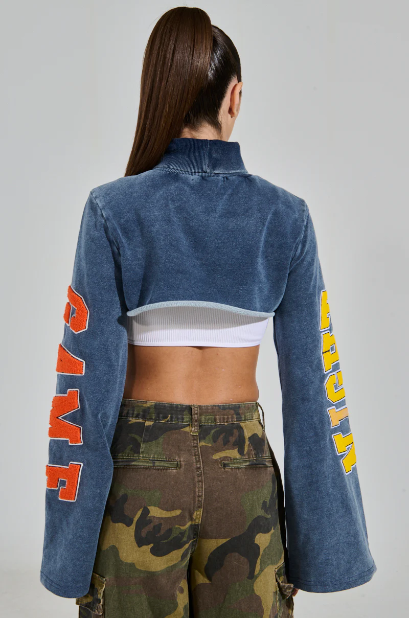 TRUE CHAMPION GRAPHIC CROPPED SWEATSHIRT - Image 6