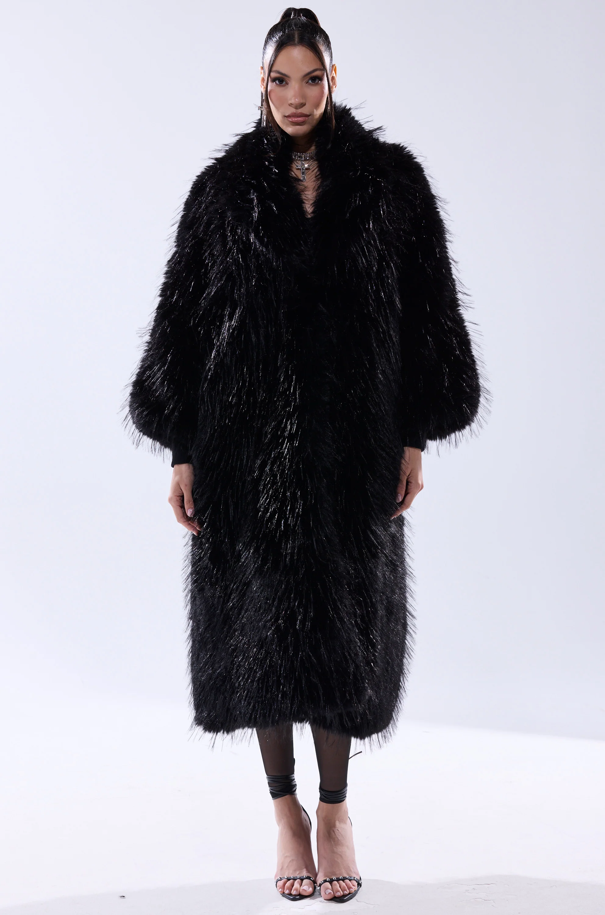 TSUNAMI FAUX FUR COAT IN BLACK - Image 7