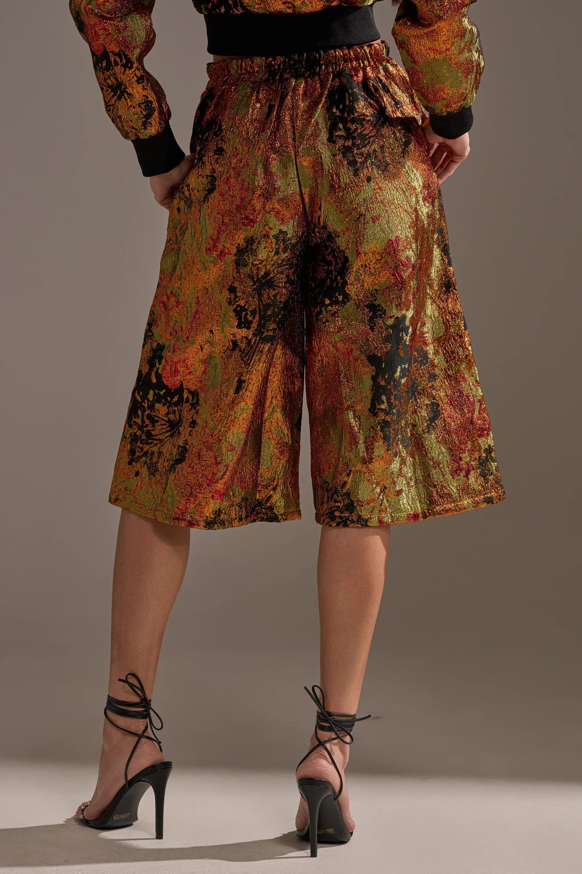 TWIN FLAME BROCADE BERMUDA SHORTS - Image 4