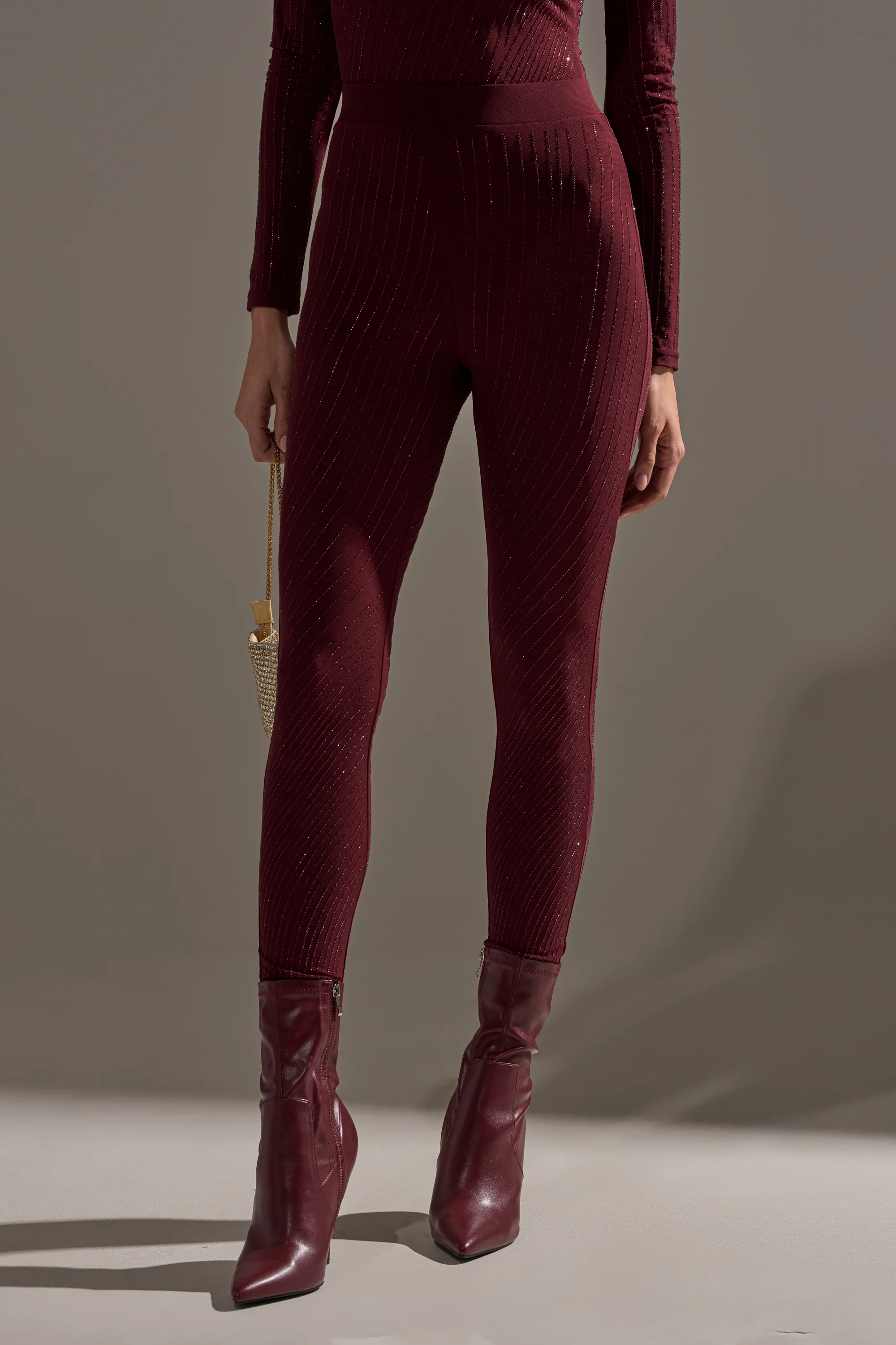 TWINKLING LIGHTS RHINESTONE MESH LEGGINGS IN BURGUNDY - Image 9