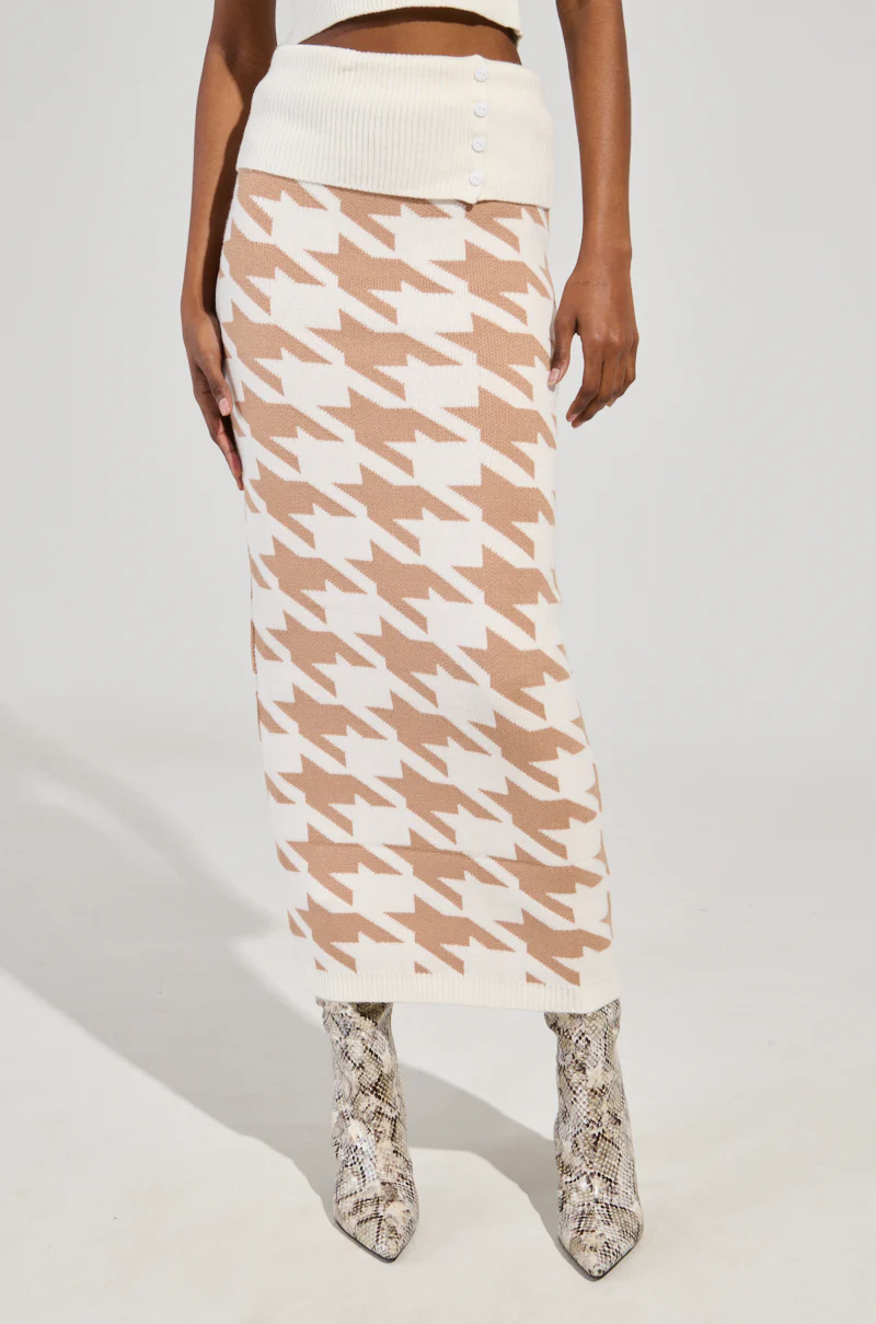 TYPE OF LOVE MAXI SKIRT - Image 3