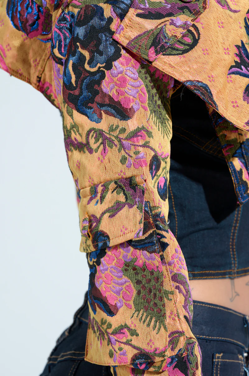 ULTRA CROP CARGO BOMBER - Image 10