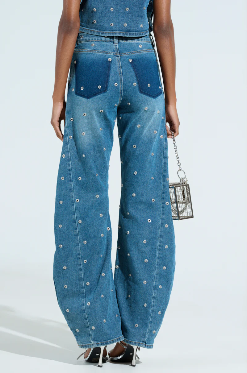 UNBUTTONED AND UNBOTHERED HARDWARE DENIM PANT - Image 4