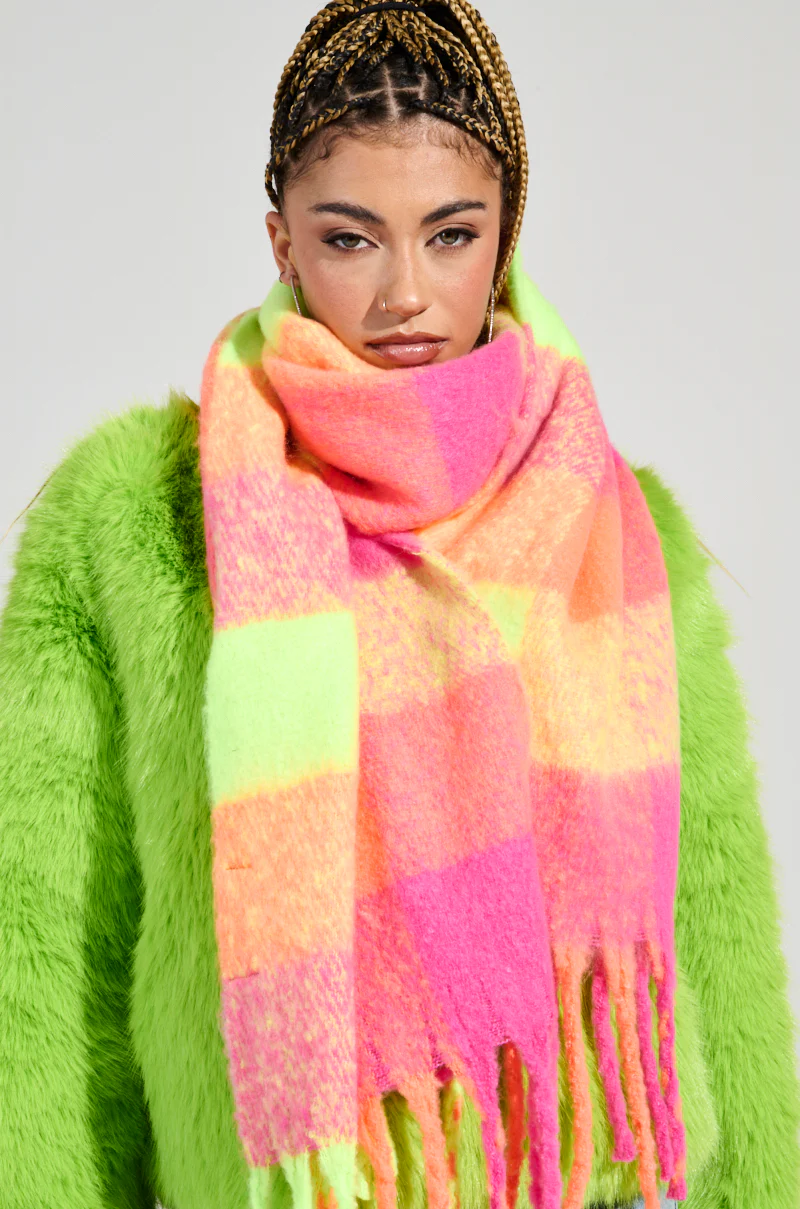UNDER THE SUN PLAID SCARF - Image 3