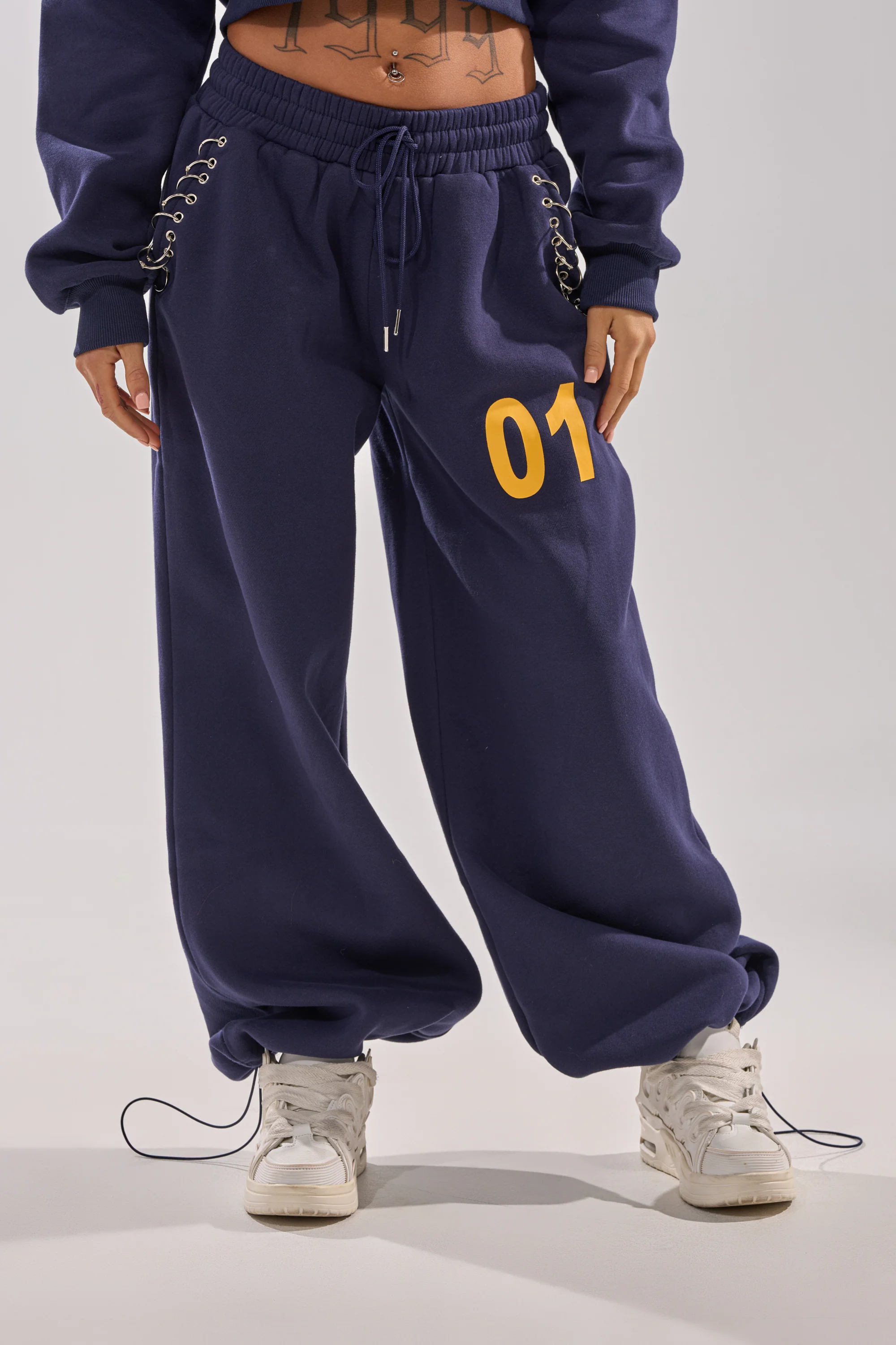 UNTAMED METAL RING JOGGER - Image 10