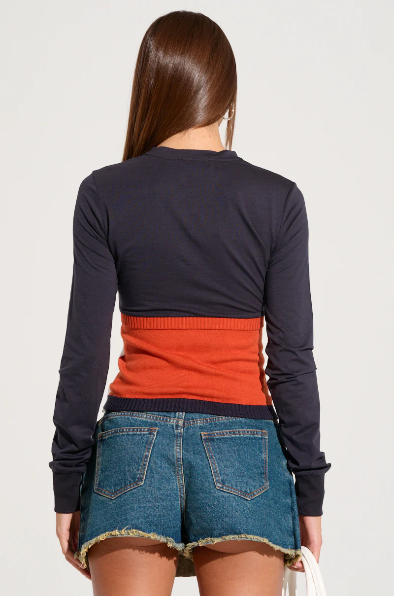 UP CLOSE AND PERSONAL LONG SLEEVE TOP - Image 4