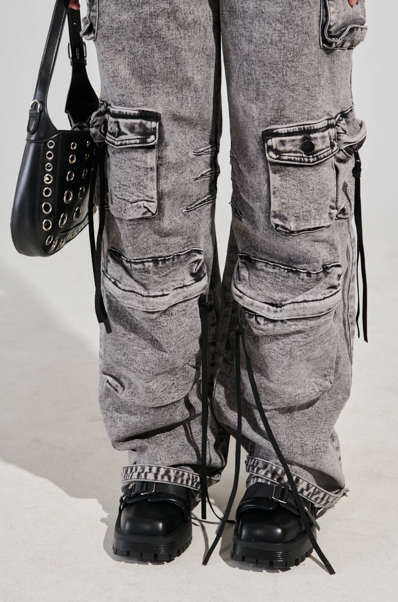 UTILITY CARGO DENIM JUMPSUIT IN GREY - Image 7