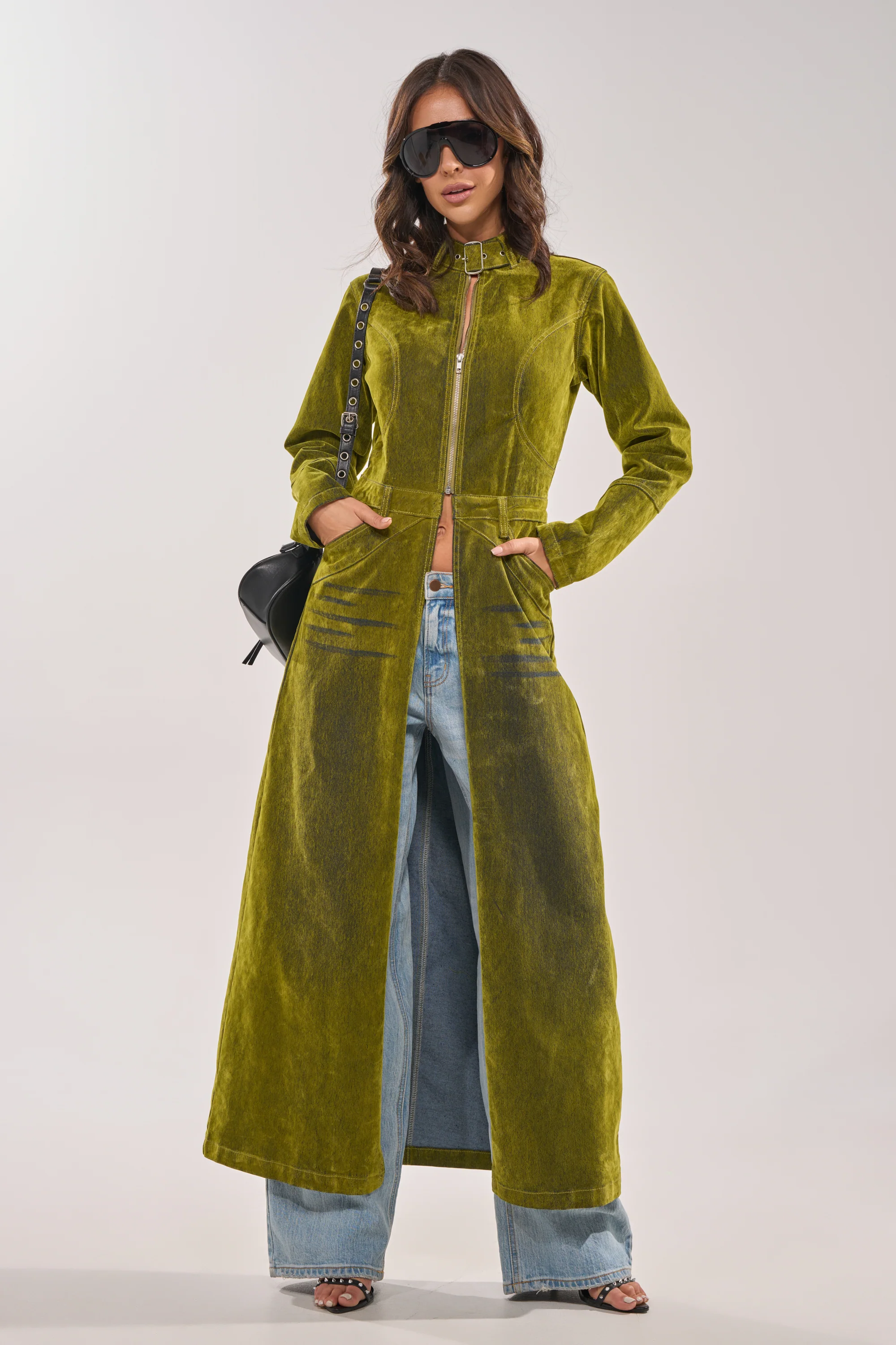 VALERIE VELVET EFFECT TRENCH IN GREEN - Image 4