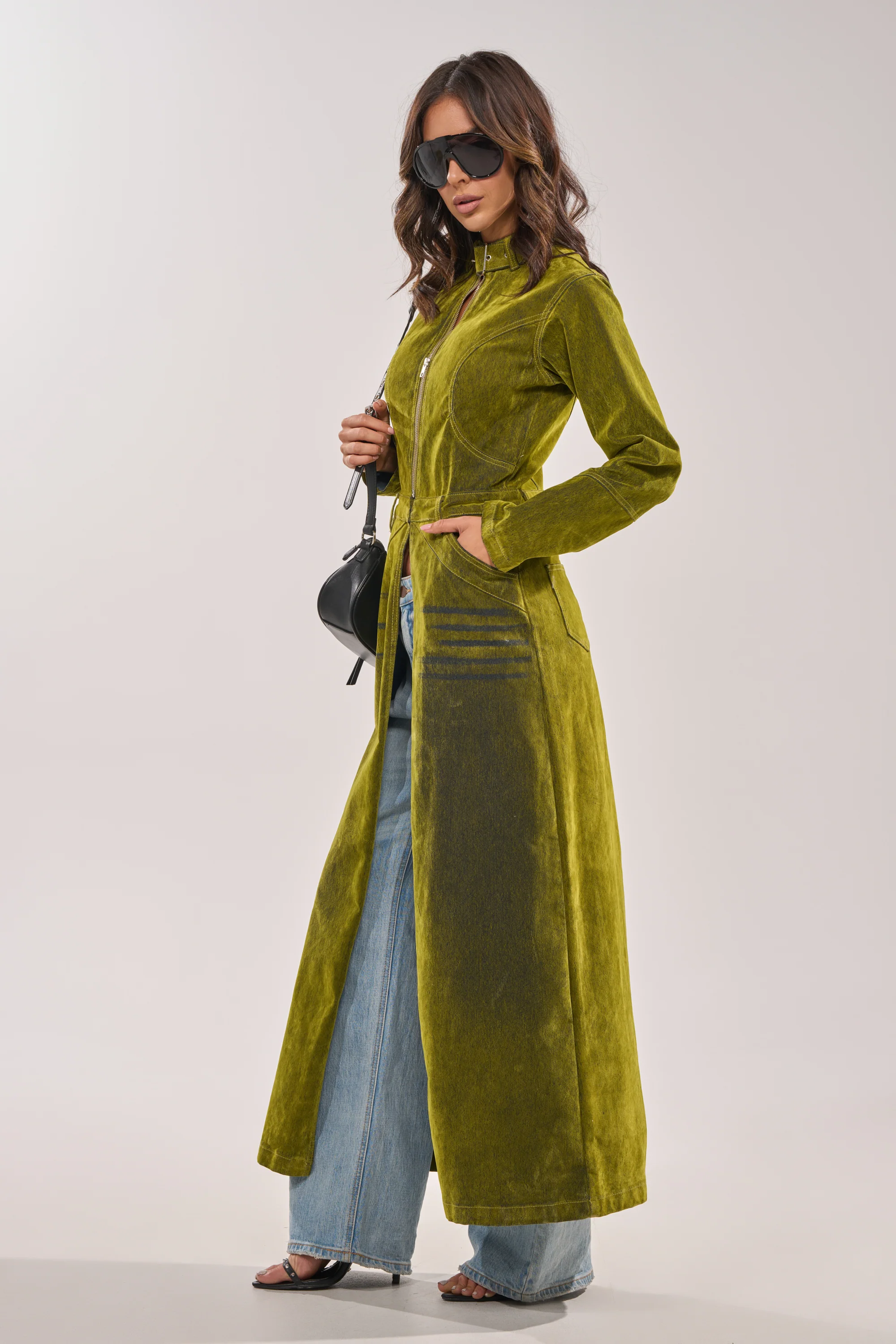 VALERIE VELVET EFFECT TRENCH IN GREEN - Image 6