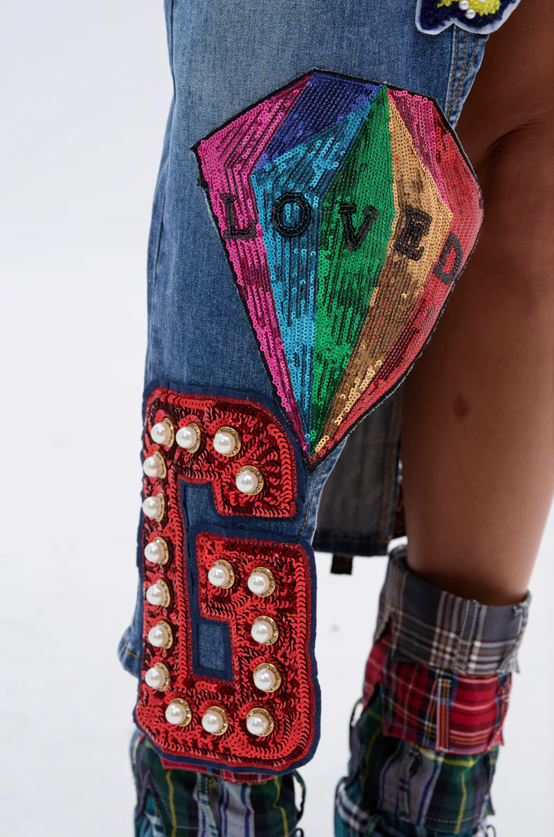 VARSITY SQUAD DENIM GRAPHIC MIDI SKIRT - Image 10