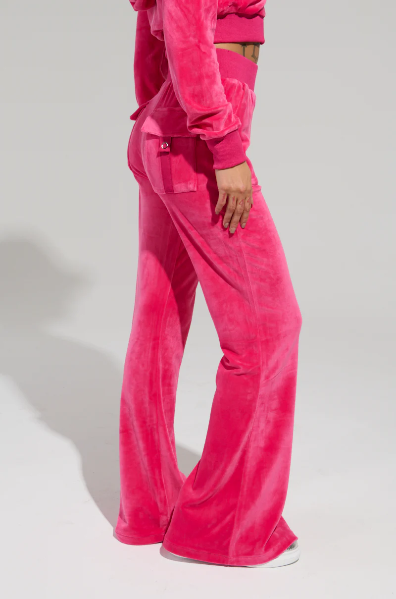VELOUR GALORE STRAIGHT LEG JOGGER IN PINK - Image 3