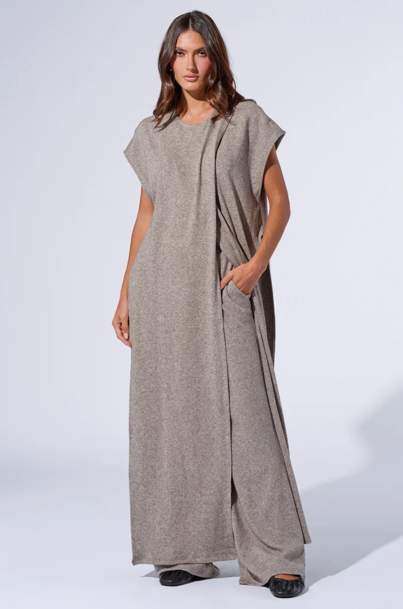 VIBE OUT FLARE LEG KNIT PANT IN GREY - Image 7