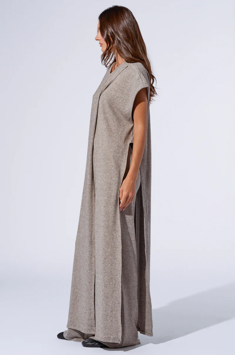 VIBE OUT LONG KNIT SWEATER IN GREY - Image 5