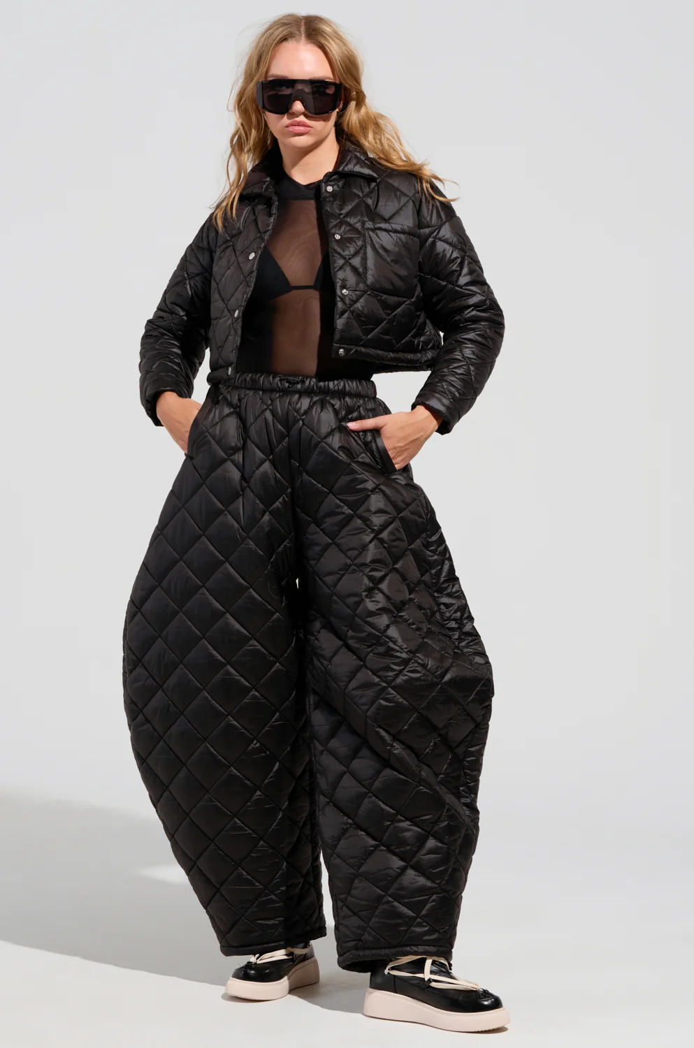 VIVI CROPPED PUFFER BOMBER IN BLACK - Image 8