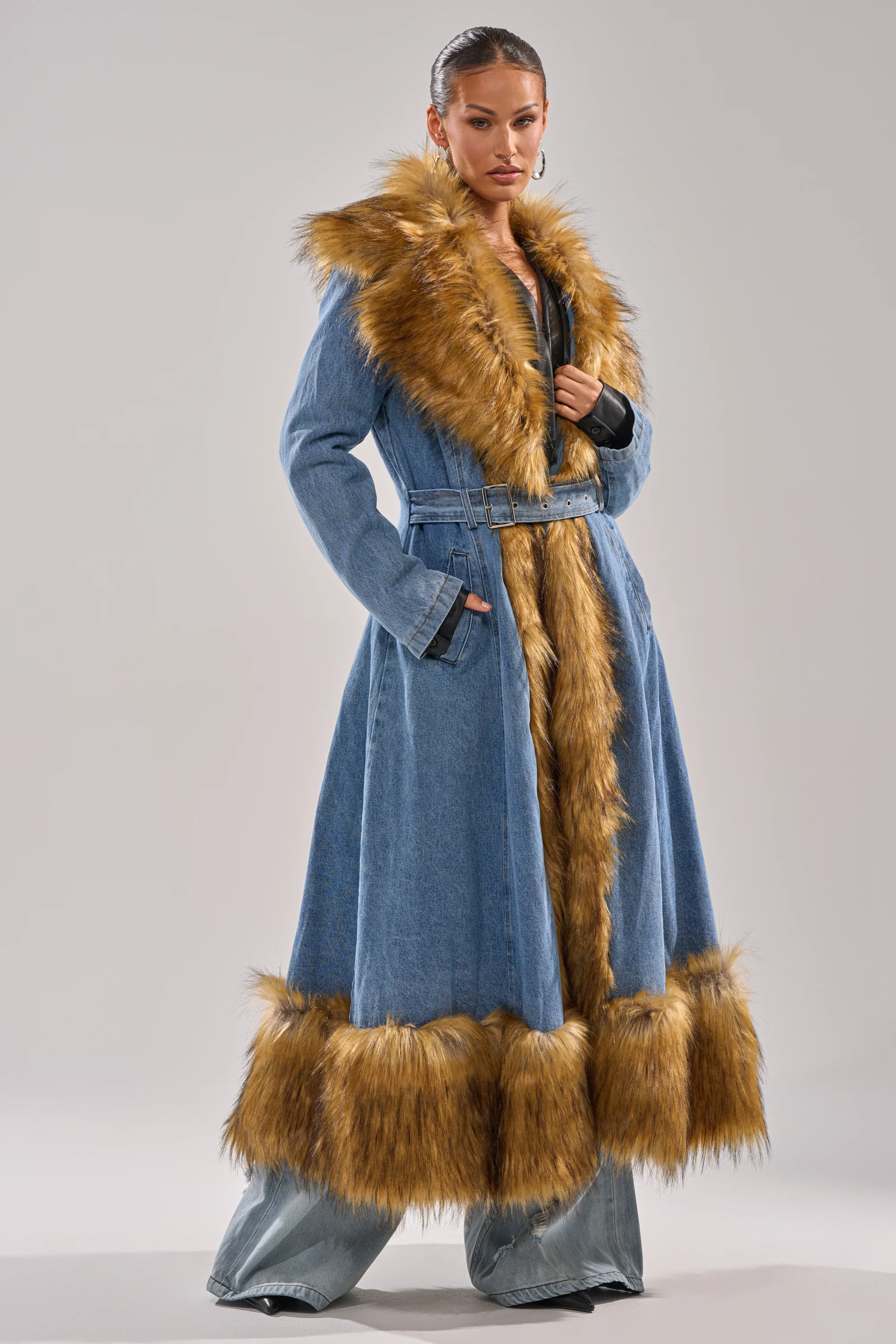 VIVIAN FUR TRIM TRENCH IN DENIM - Image 2