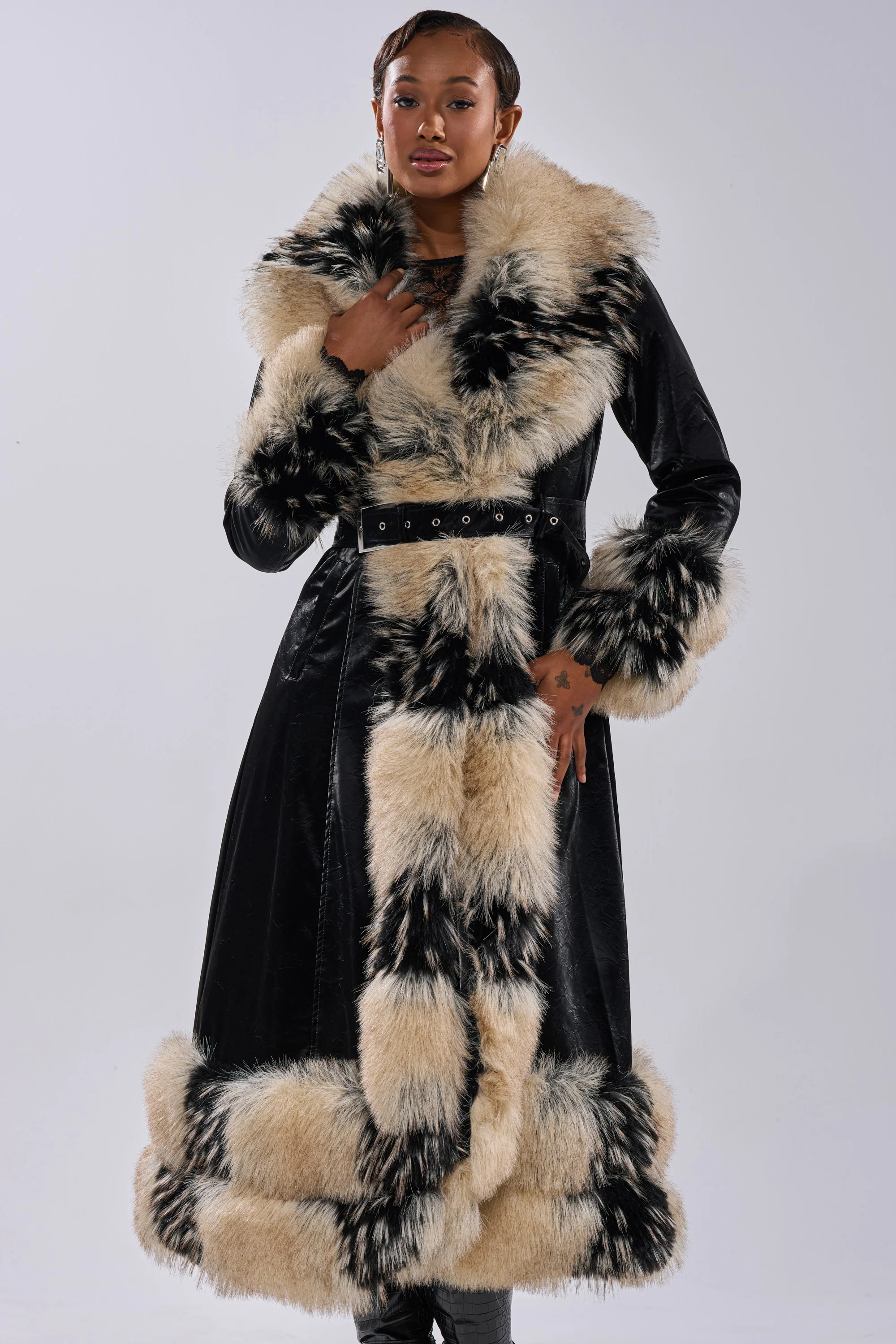VIVIAN FUR TRIM TRENCH IN LIQUID VELVET - Image 11