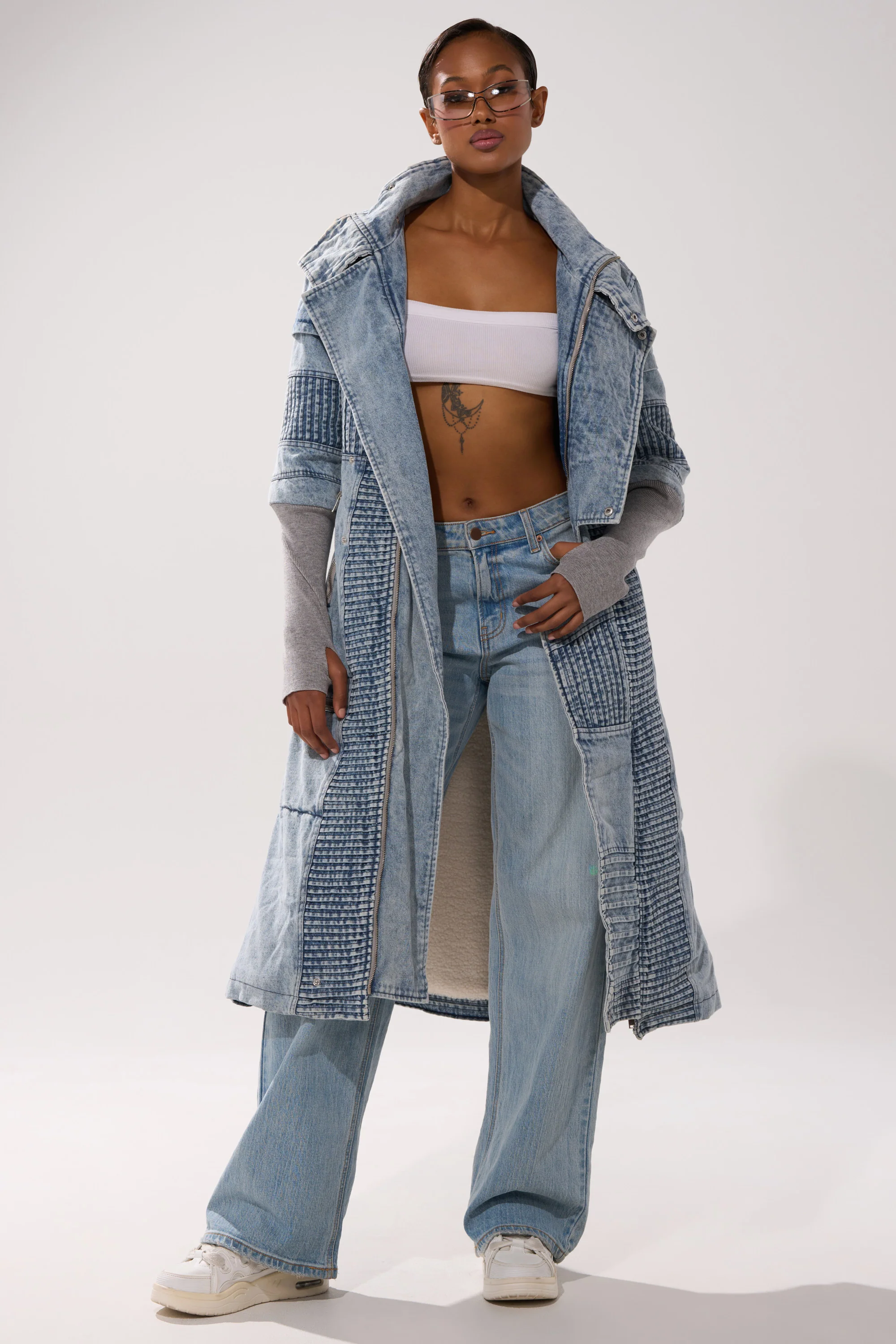 VORTEX DENIM TRENCH COAT IN BLUE - Image 10