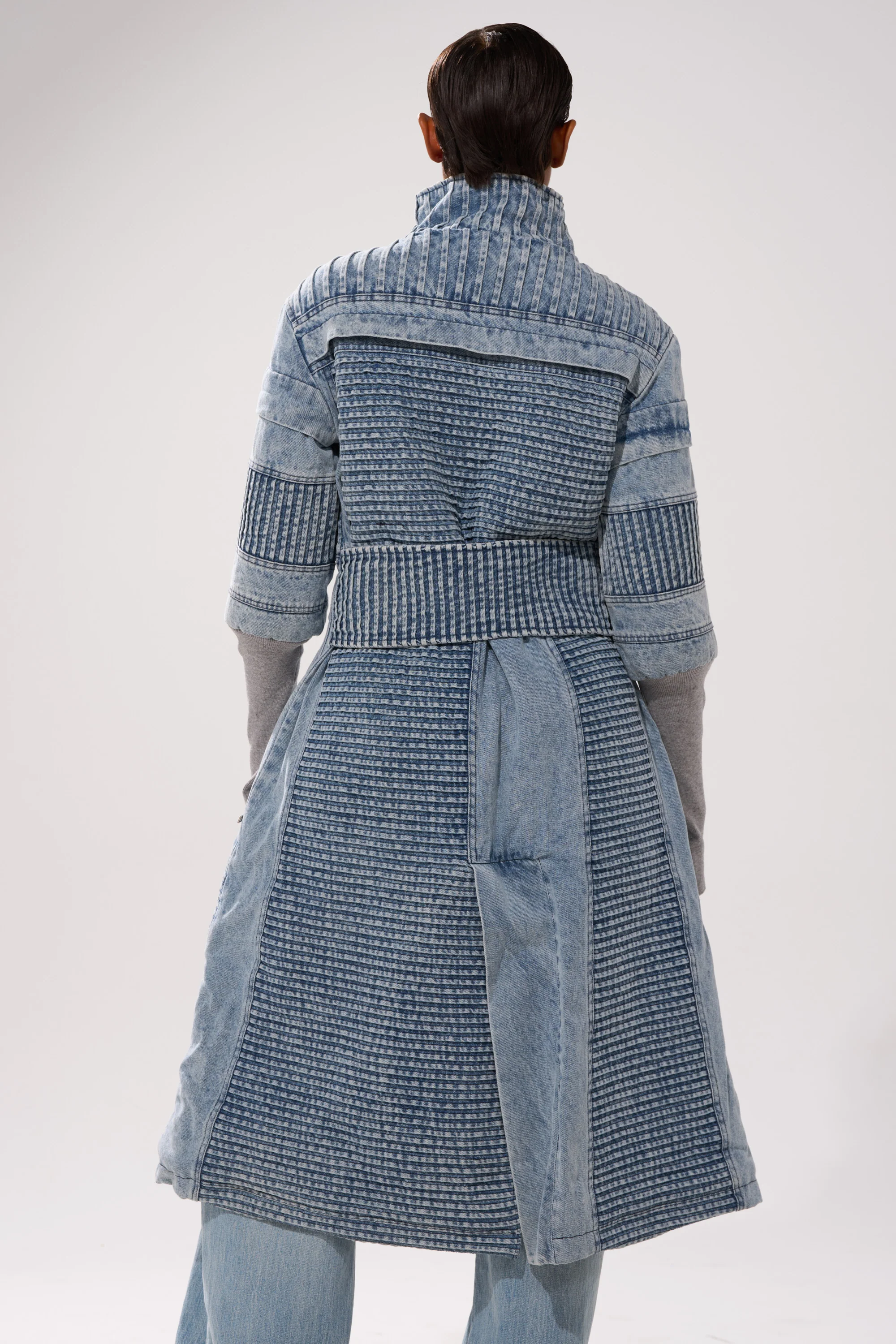 VORTEX DENIM TRENCH COAT IN BLUE - Image 7