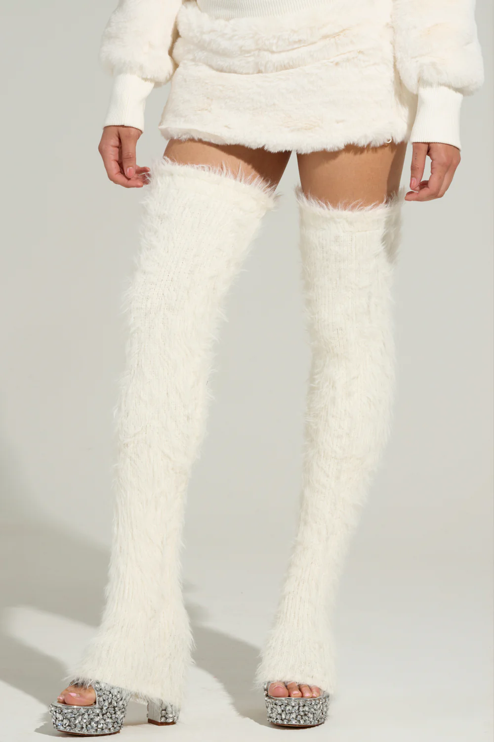 WARM AND COZY THIGH WARMERS