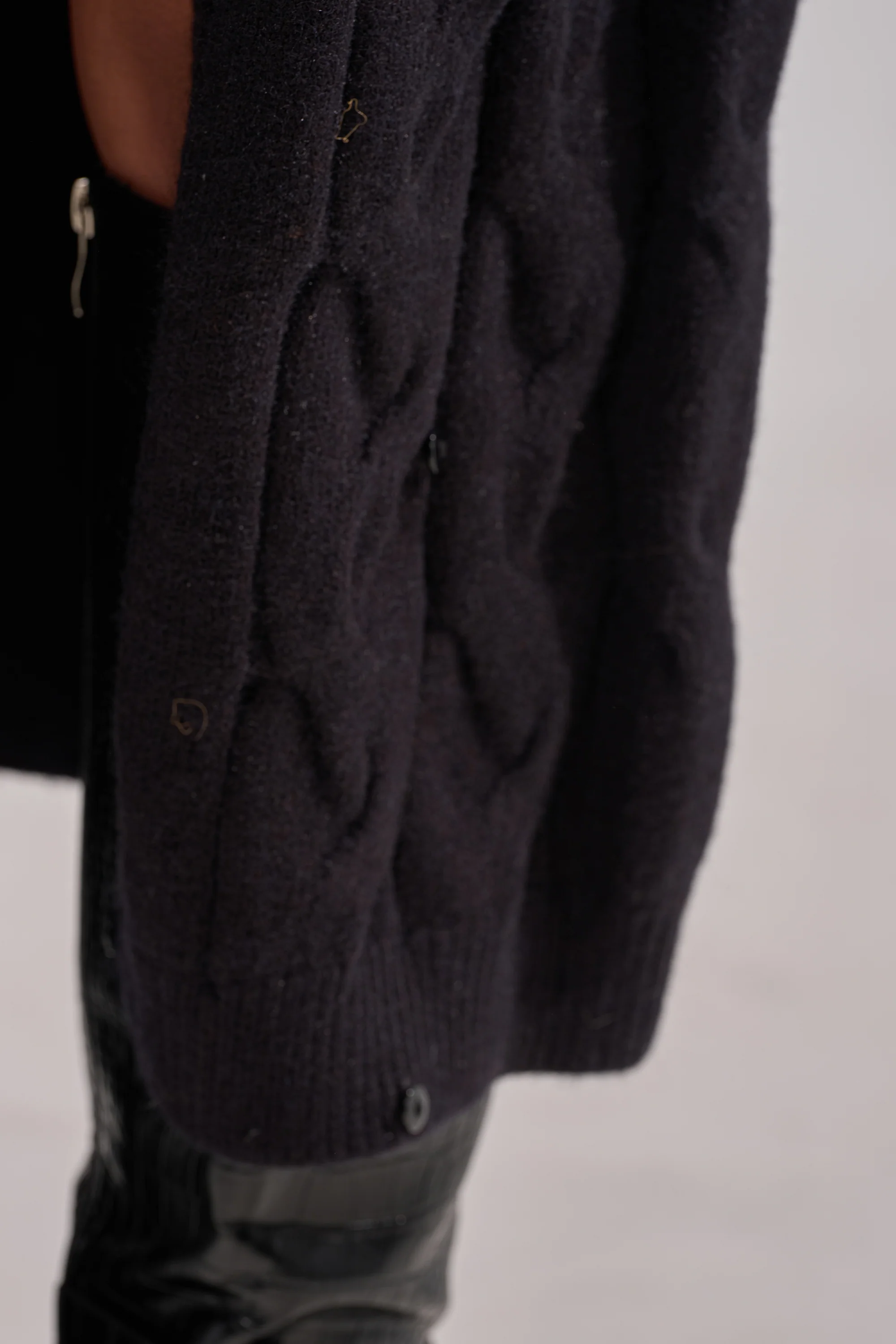 WARM ME UP LONG CARDIGAN WITH FUR - Image 17