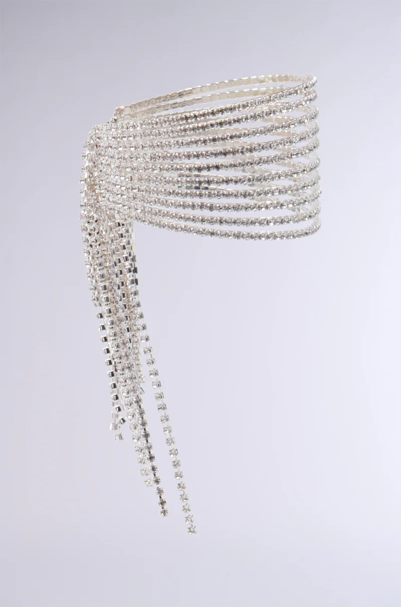 WATERFALL LOVE CUFF IN SILVER - Image 3