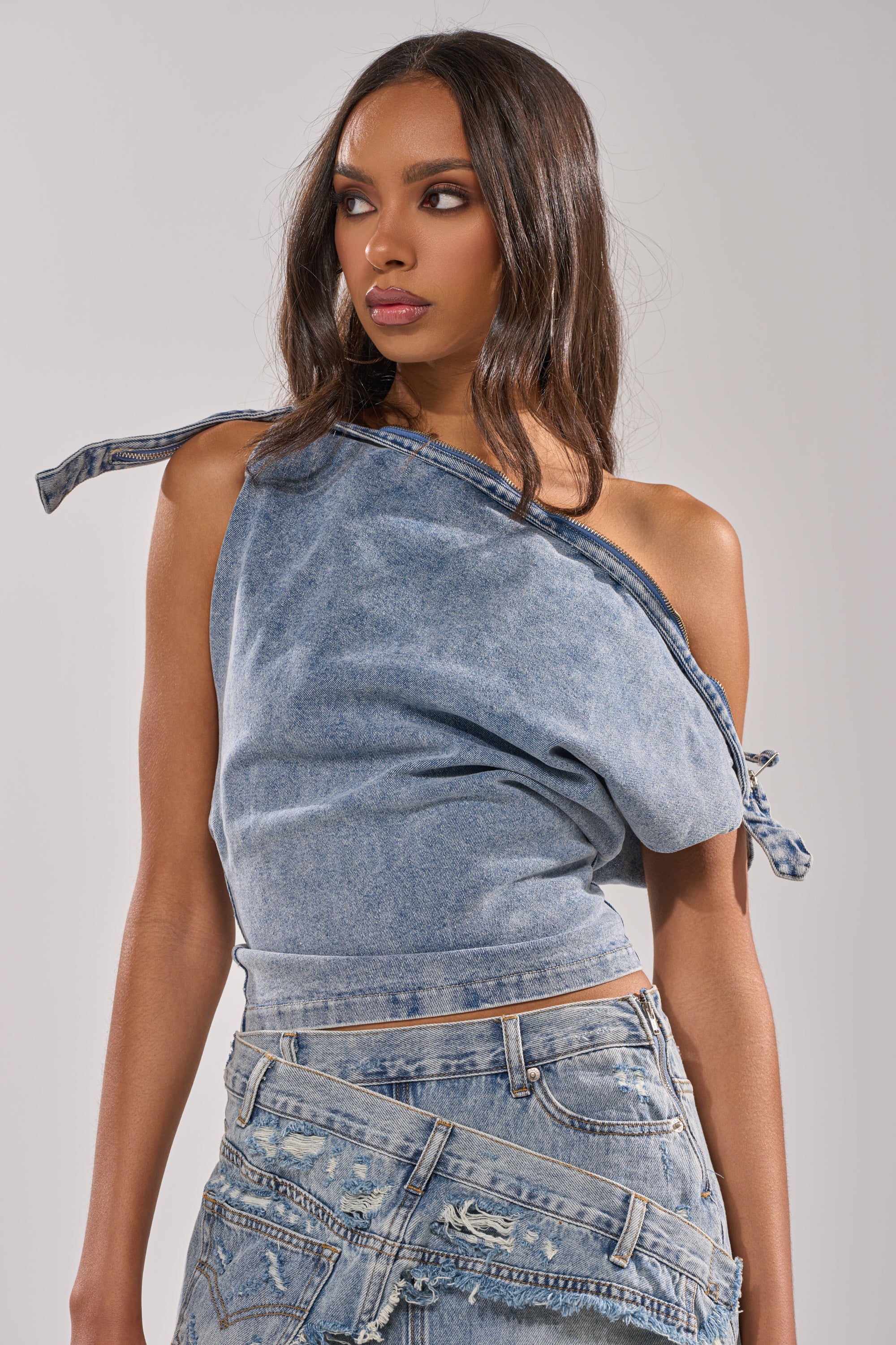 WEEKEND VIBES DENIM BLOUSE