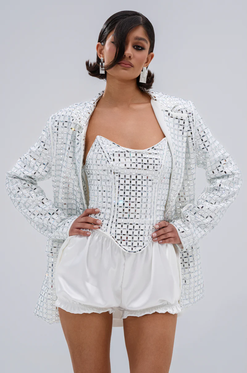 WHITE HOT EMBELLISHED BLAZER - Image 3