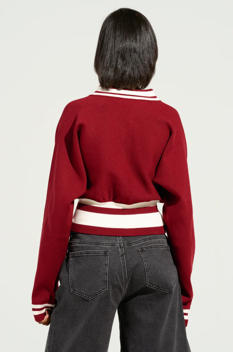 WHO IS GOING TO WIN BUTTON DOWN TOP - Image 3