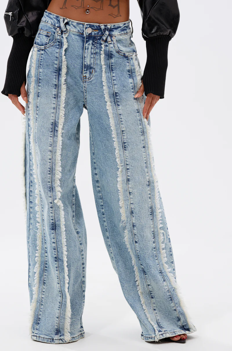 WHO KNOWS DISTRESSED WIDE LEG DENIM - Image 2