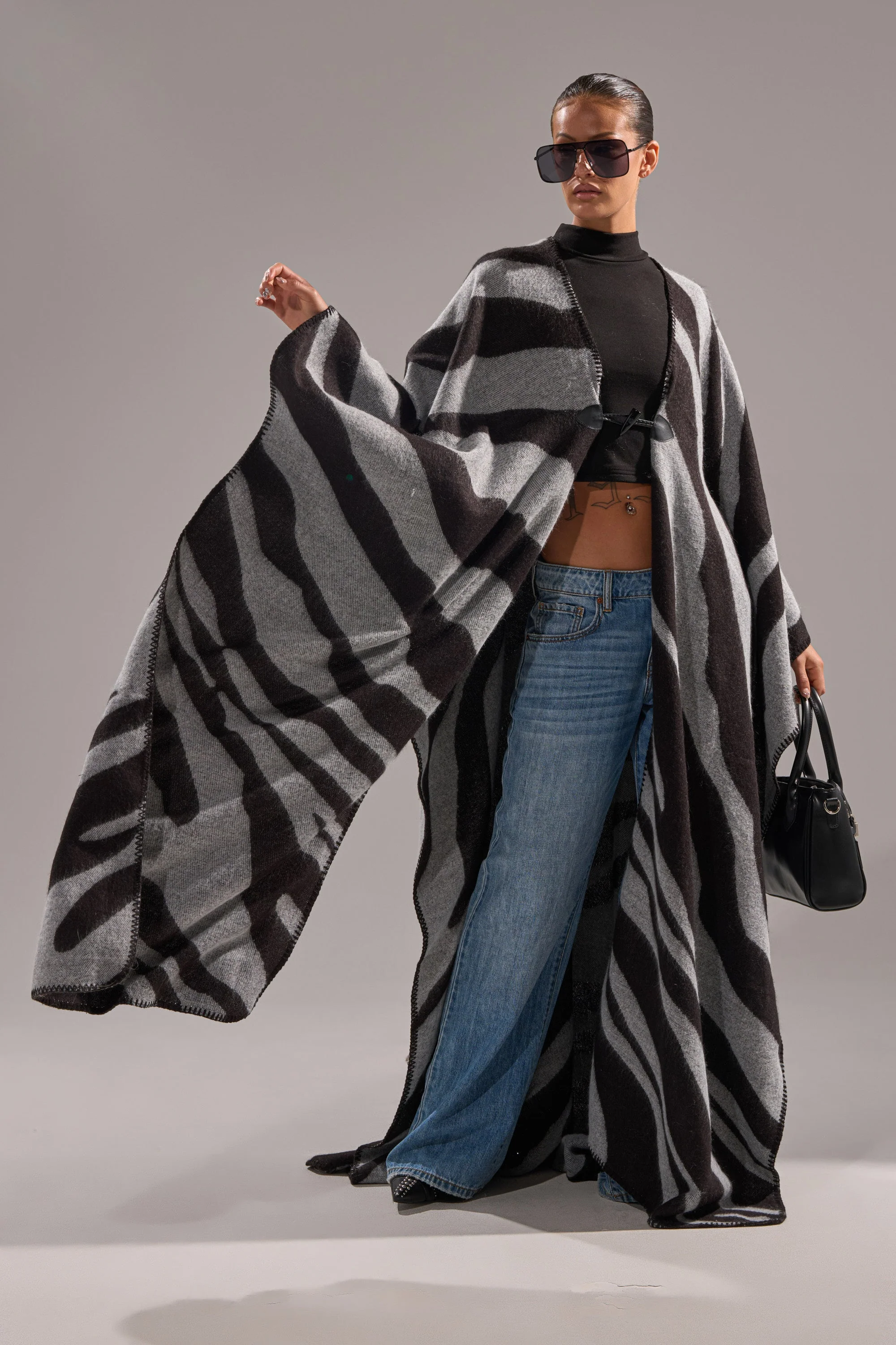 WILD ONE KNIT MAXI PONCHO - Image 4