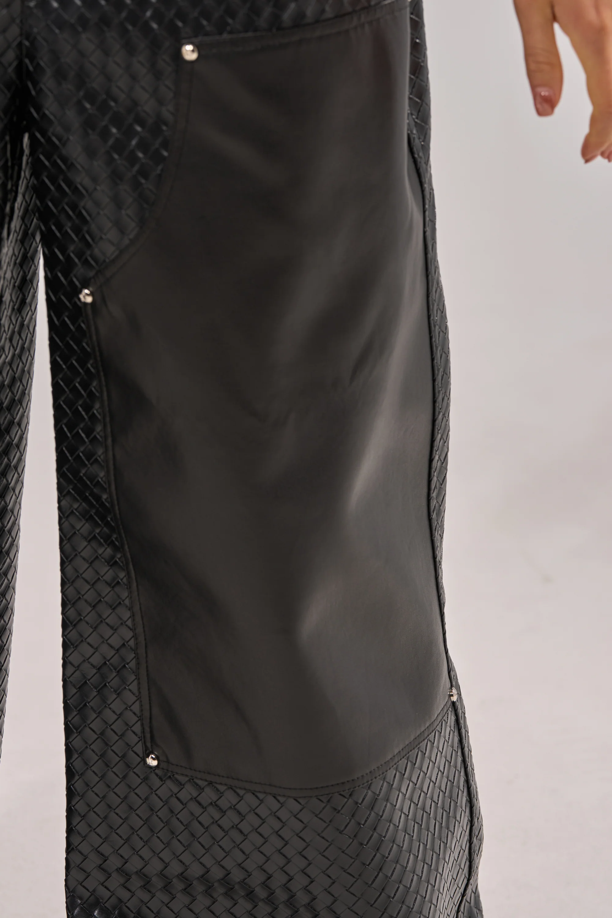 WILD TEXTURED FAUX LEATHER PANT - Image 7