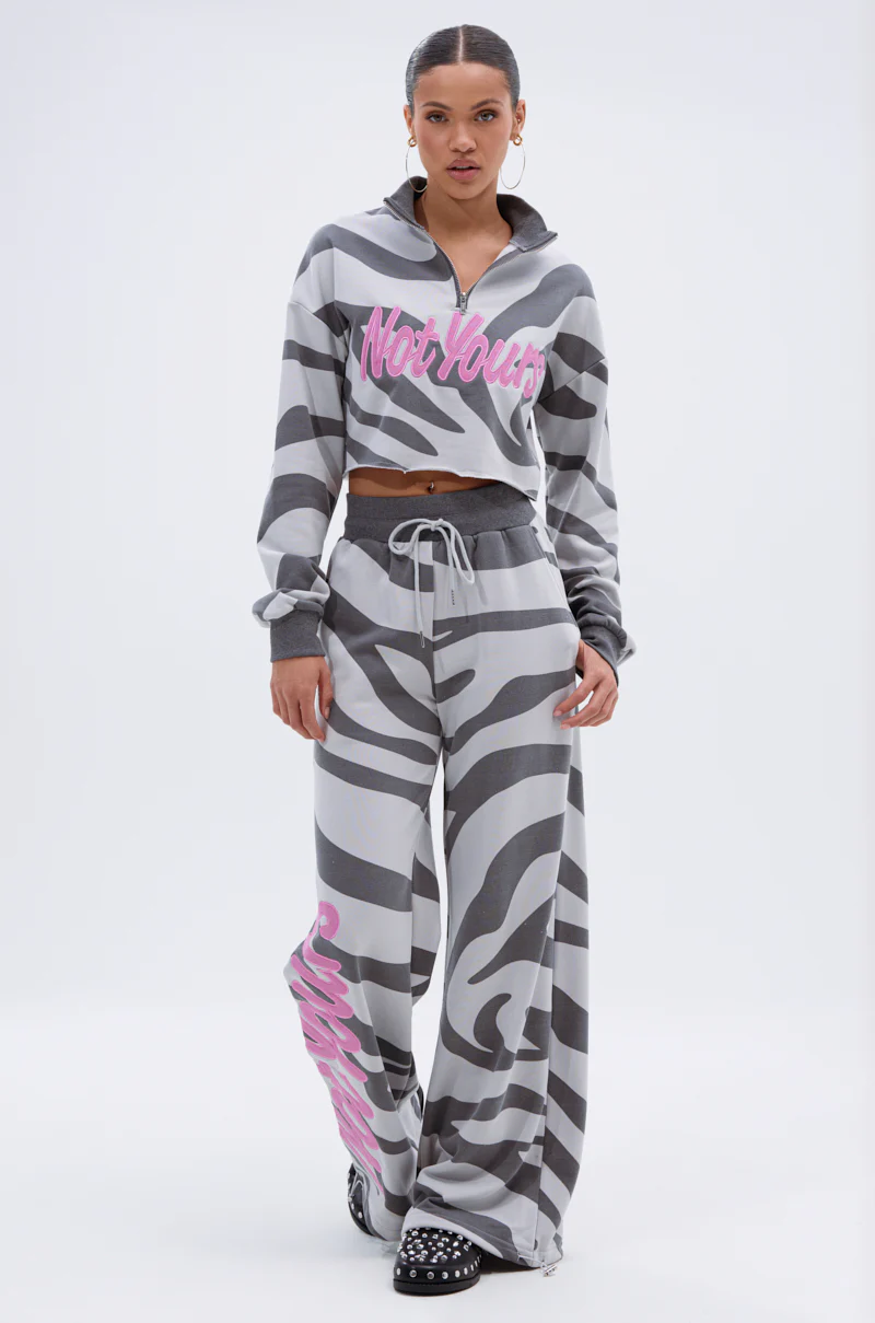 WILD THINGS SWEATSHIRT - Image 6