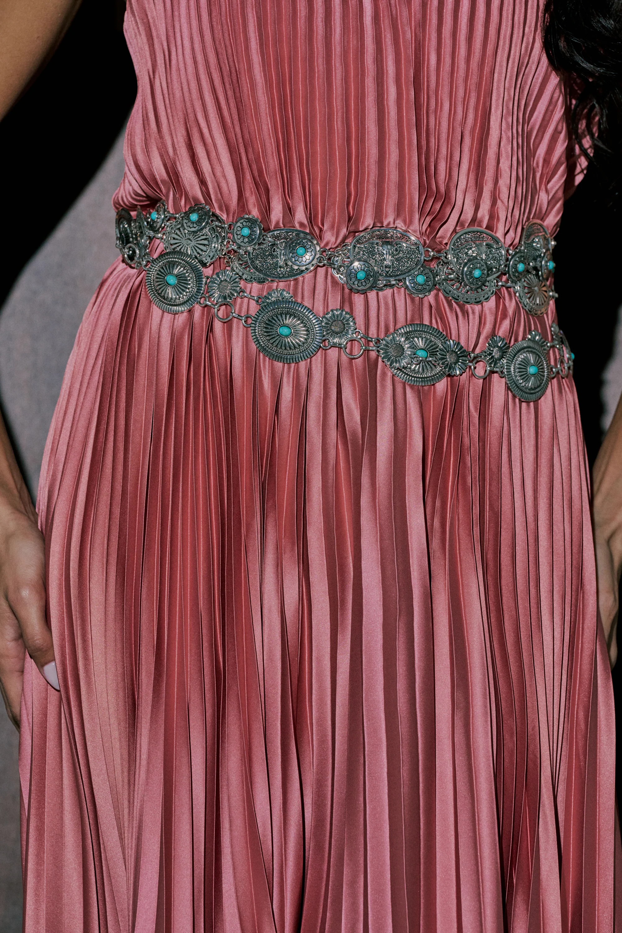 WILD WEST LAYERED CHAIN BELT