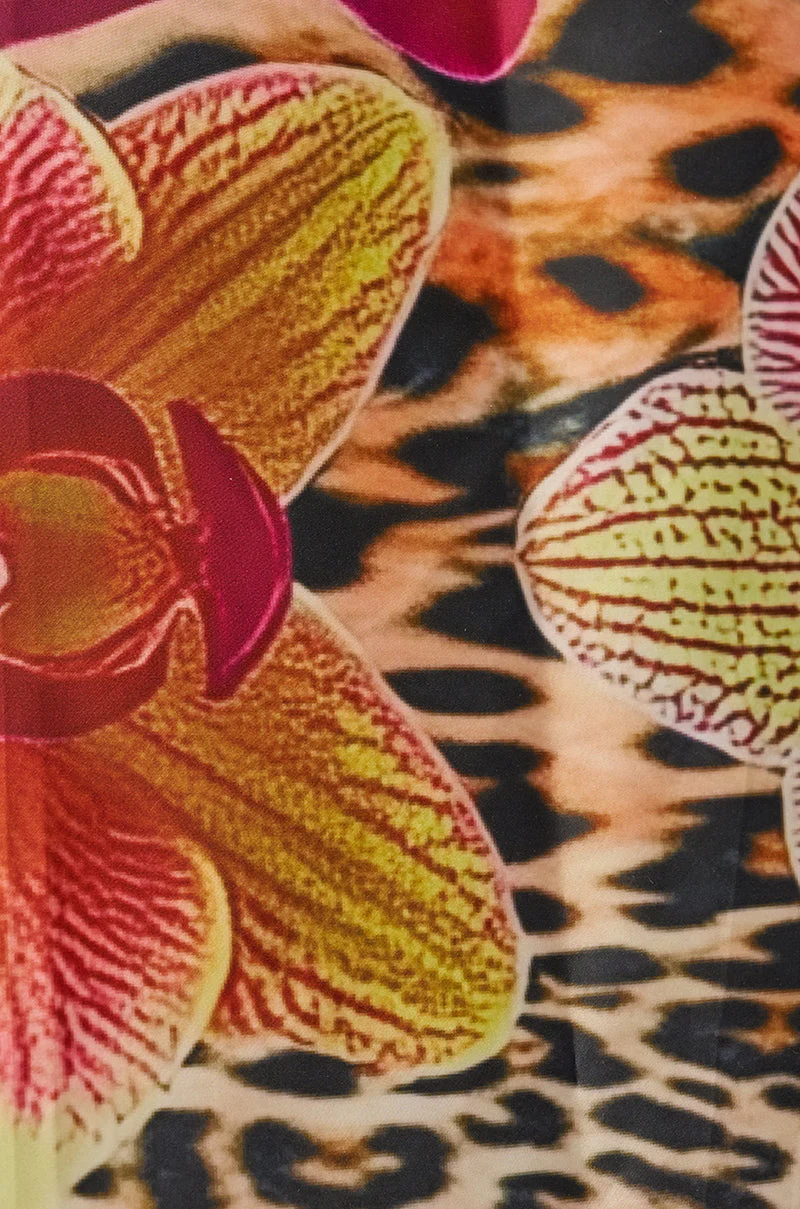 WILDLY FEMME SATIN SCARF - Image 4
