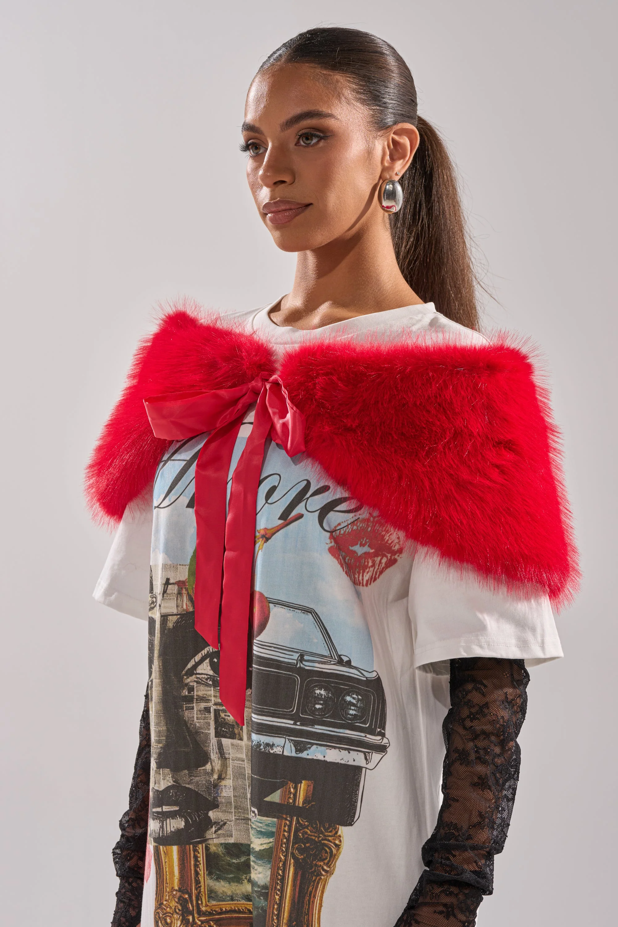 WITH A BOW FAUX FUR SHAWL - Image 3