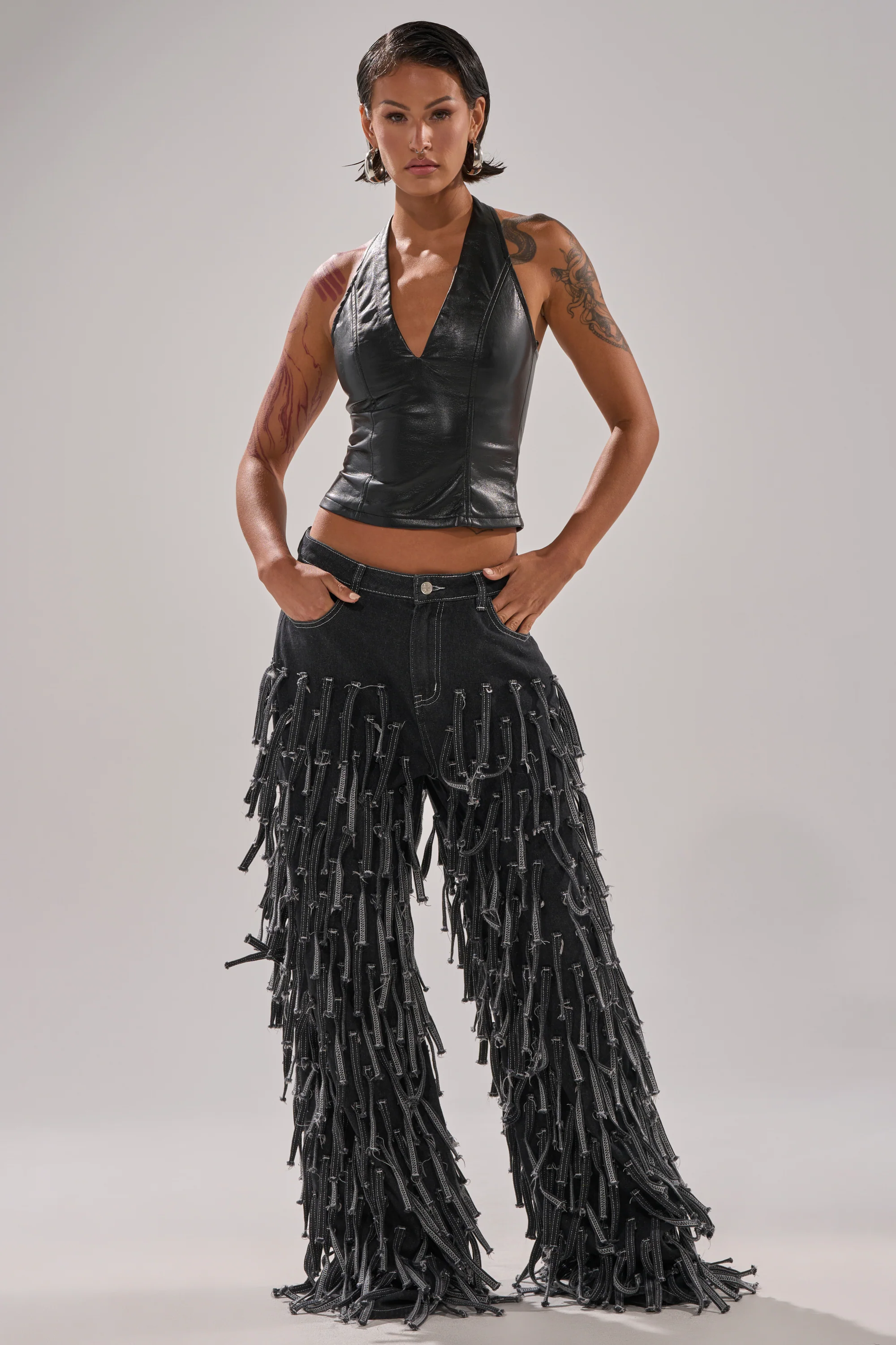 WITHOUT A DOUBT FAUX LEATHER HALTER NECK CORSET IN BLACK - Image 7