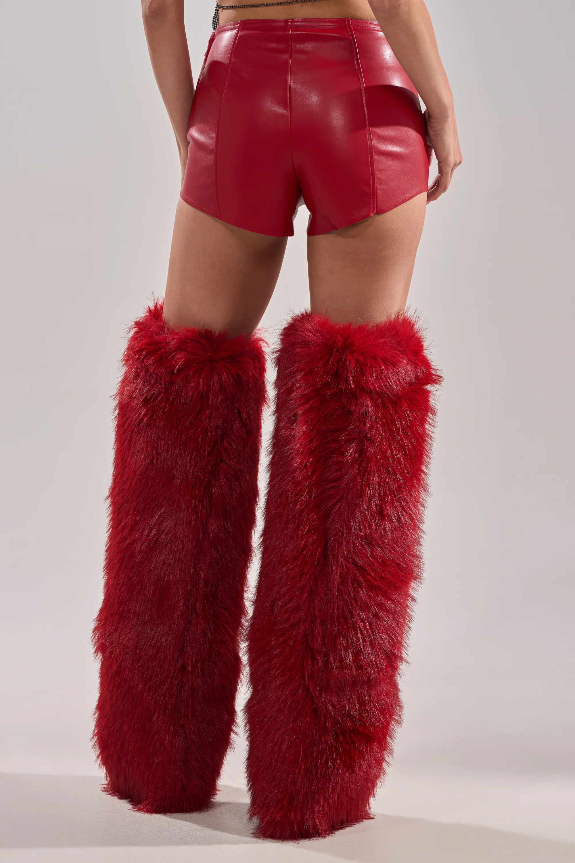 WONT LET IT GO FAUX LEATHER SHORT - Image 5