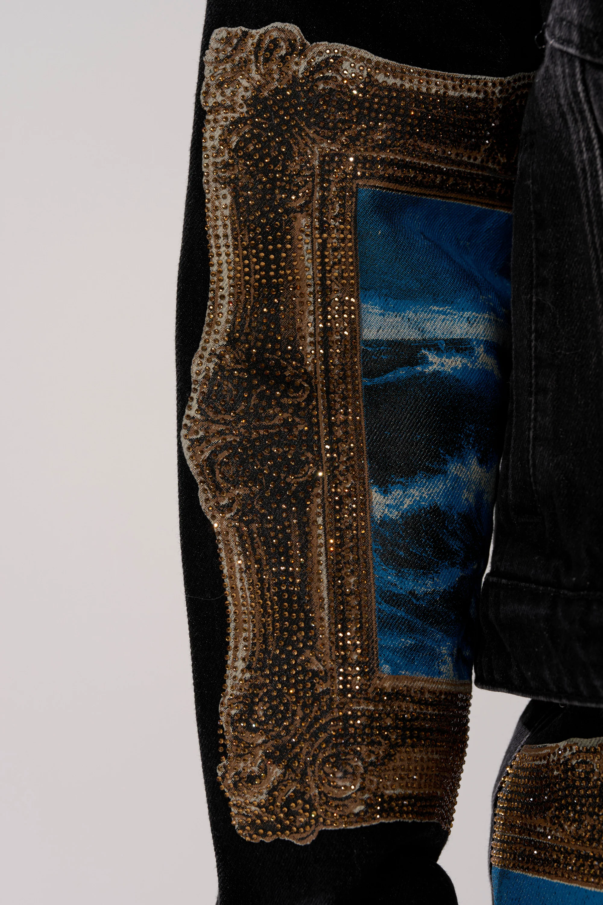 WORK OF ART GRAPHIC DENIM JACKET - Image 11