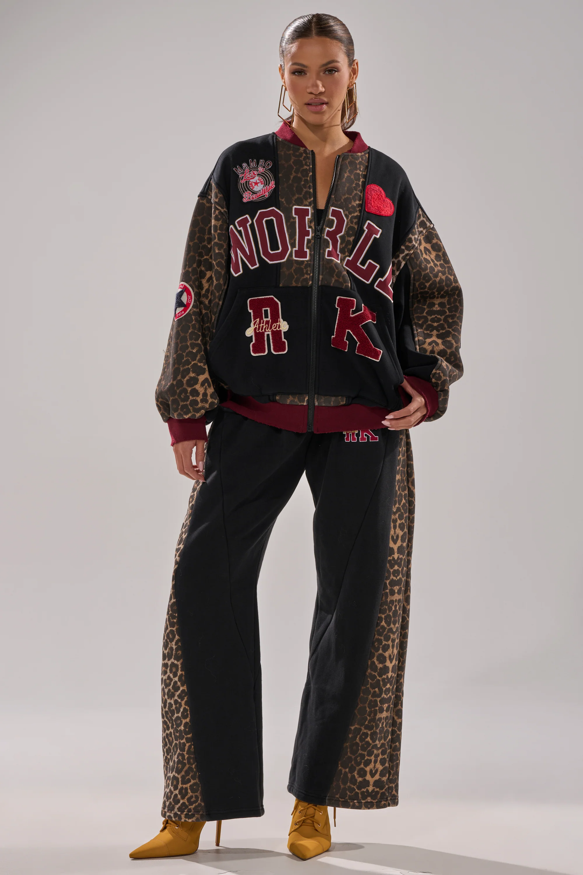 WORLD HOLD ON ZIP UP SWEATSHIRT - Image 8