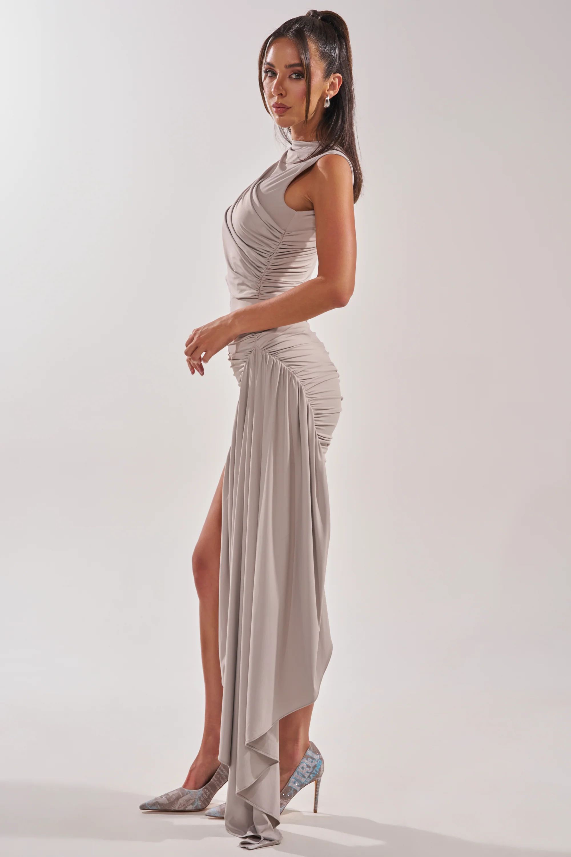 WRAP ME UP MINI DRESS IN GREY - Image 4
