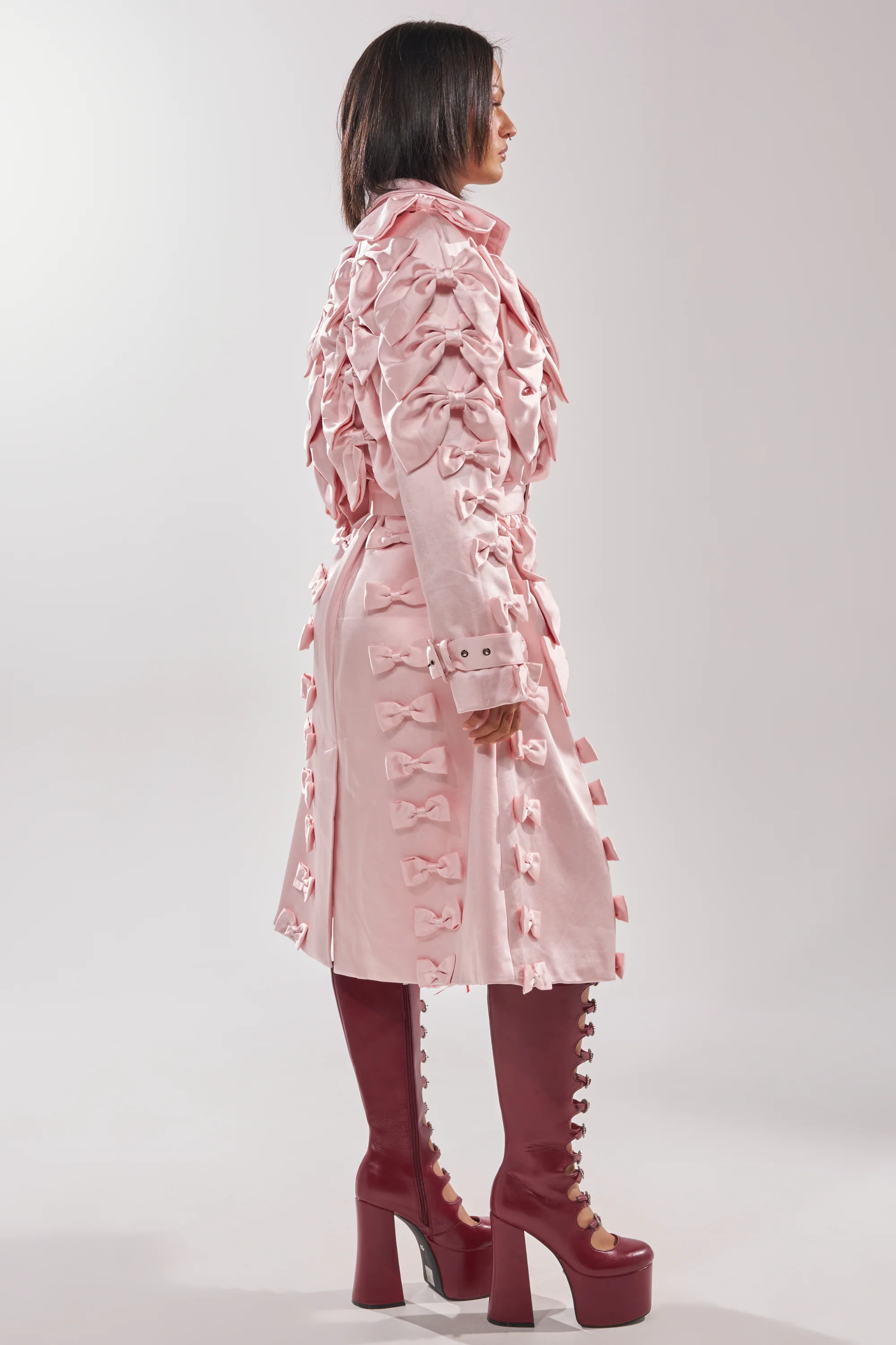 WRAP ME WITH A SATIN BOW TRENCH - Image 6