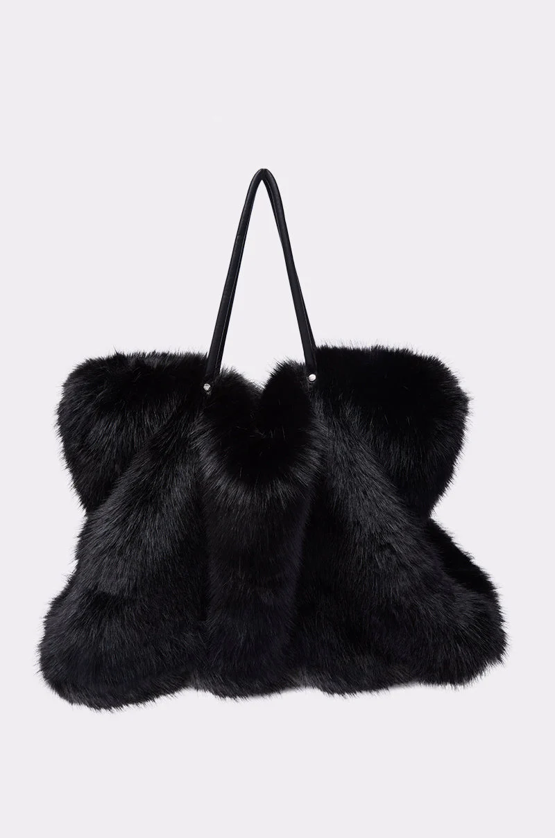 YETI LARGE FAUX FUR TOTE IN BLACK - Image 3