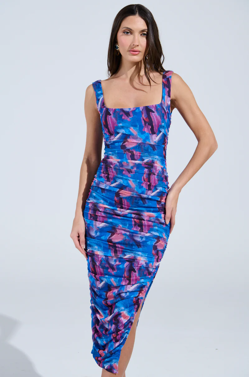 YOU MAKE ME BLUSH ABSTRACT MIDI DRESS - Image 3