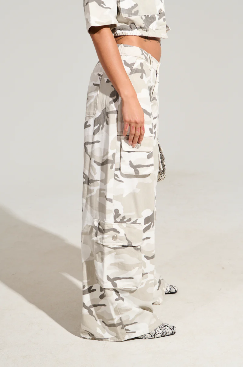 YOUR UP NEXT CAMO CARGO PANT - Image 4