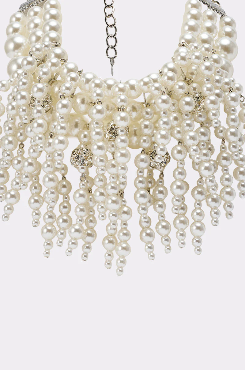 YOURS TRULY PEARL STATEMENT NECKLACE - Image 5