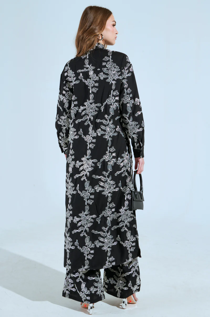 ZIGGY EMBROIDERED LONG BUTTON DOWN TOP - Image 5
