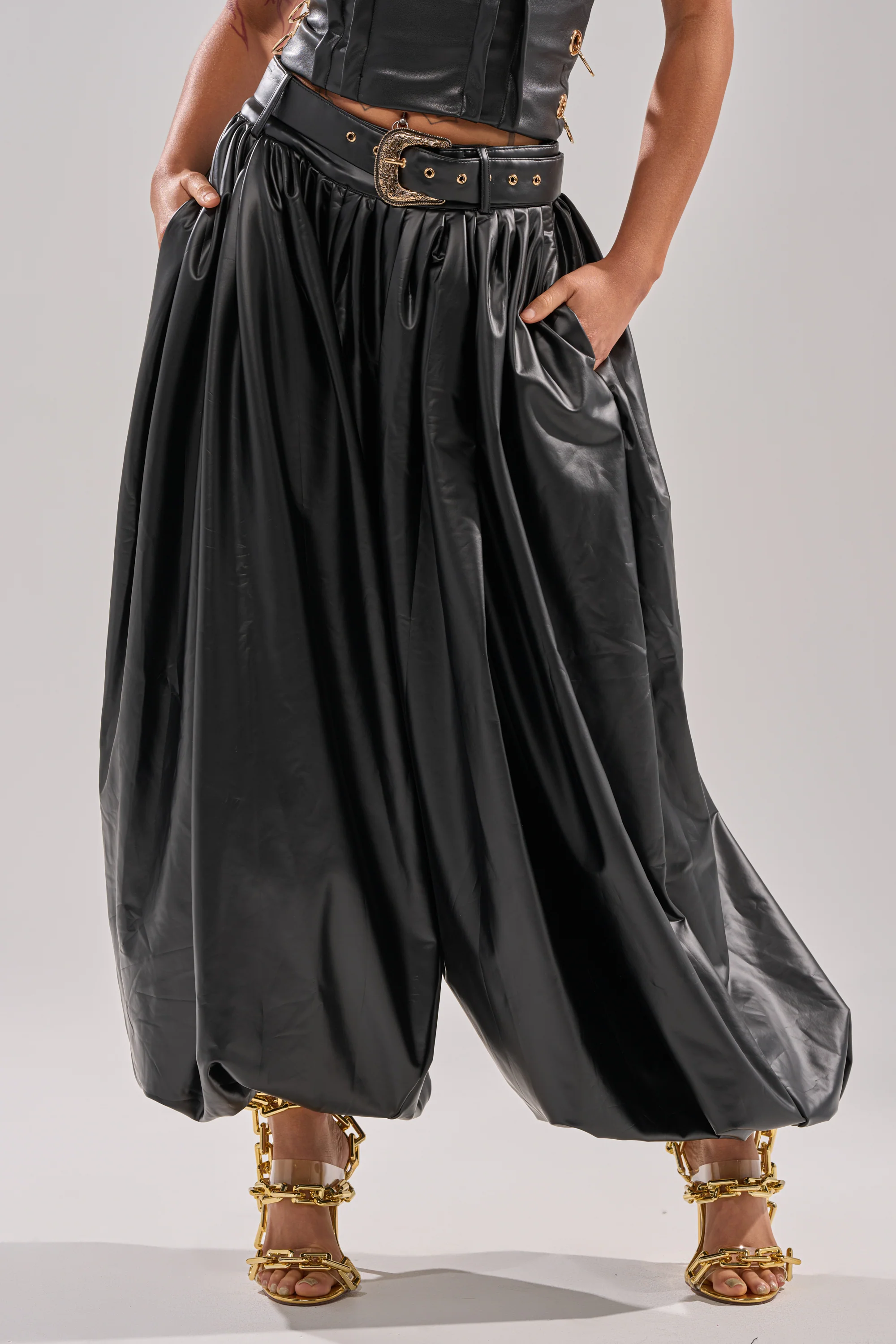 ZONA BALLOON LEATHER TROUSER - Image 2